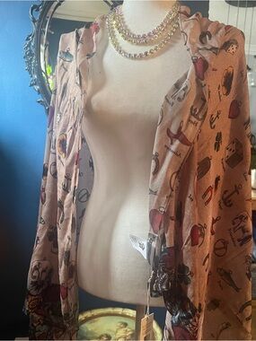Market of Stars SAMPLE Taupe Charm Patterned Lightweight Wrap Scarf RARE